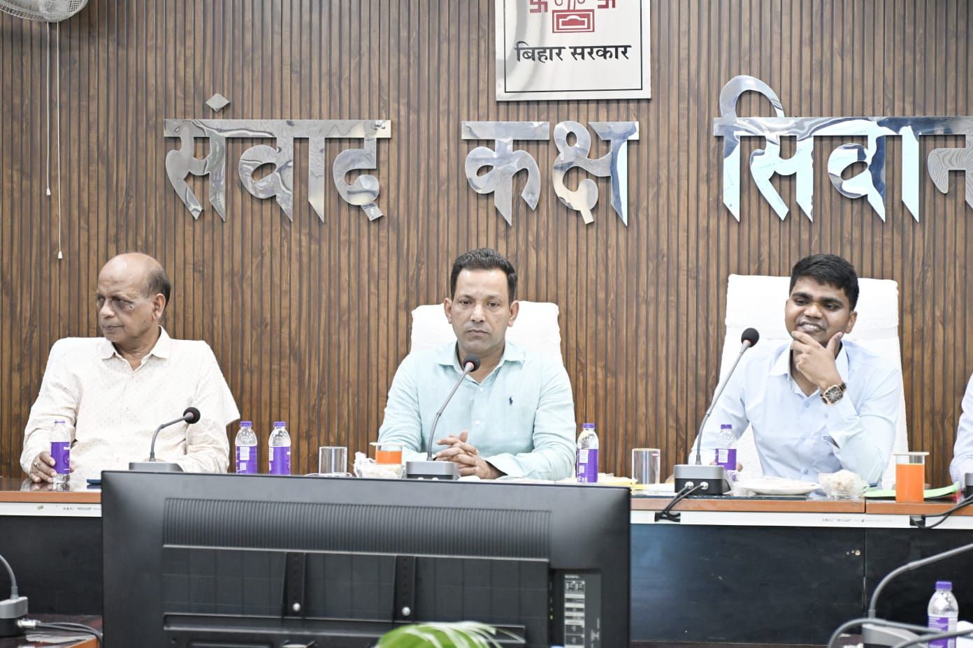 Bihar News: बिहार में औद्योगिक विकास को मिली रफ्तार! सीवान और गोपालगंज में उद्योग विभाग का दौरा, जानें क्या हैं योजनाएं