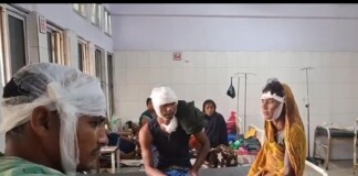 Banka Violence: बांका में चोरी के शक पर खूनी खेल, चाकू-फरसे से हमला; तीन गंभीर घायल
