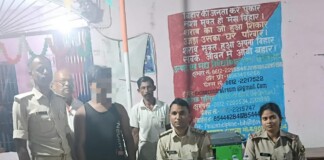 Darbhanga News: शराब ज़ब्त, घनश्यामपुर में बड़ी कार्रवाई, 113 लीटर नेपाली शराब बरामद, एक गिरफ्तार, दो फरार