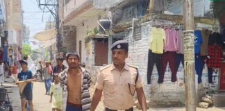 Bhagalpur News: भागलपुर Train Incident: चलती ट्रेन से महिला का बैग गिराया, नाथनगर स्टेशन पर जबरदस्त हंगामा
