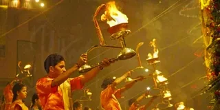 Ganga Aarti Bihar: इस दिन से राज्य के सभी गंगा तट मंदिरों में हर रोज होगी गंगा आरती, देखिए पूरी लिस्ट