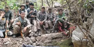 Munger News: मुंगेर-जमुई में बड़ा Naxal Operation: सुरक्षाबलों को मिली बड़ी कामयाबी, हथियार बरामद