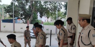 Muzaffurpur News: मॉडल पुलिस स्टेशन: अब अपराधियों की खैर नहीं! मुजफ्फरपुर सदर थाने को DIG चंदन कुशवाहा ने लिया गोद, जानिए क्या बदलेंगे नियम?