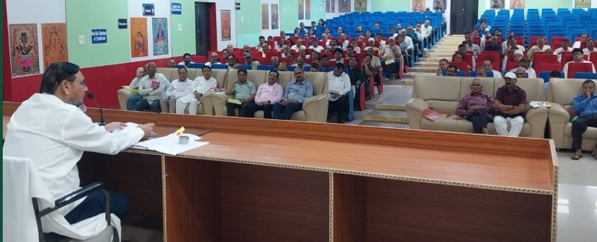 Darbhanga Education News: LNMU में बड़े University Reforms: छात्रों को लेकर VC Sanjay Choudhary का बड़ा फैसला, एकेडमिक कैलेंडर का होगा अक्षरशः पालन, पढ़िए - मेरु परियोजना-डिजिटल डेटाबेस, LNMU में University Reforms की तैयारी