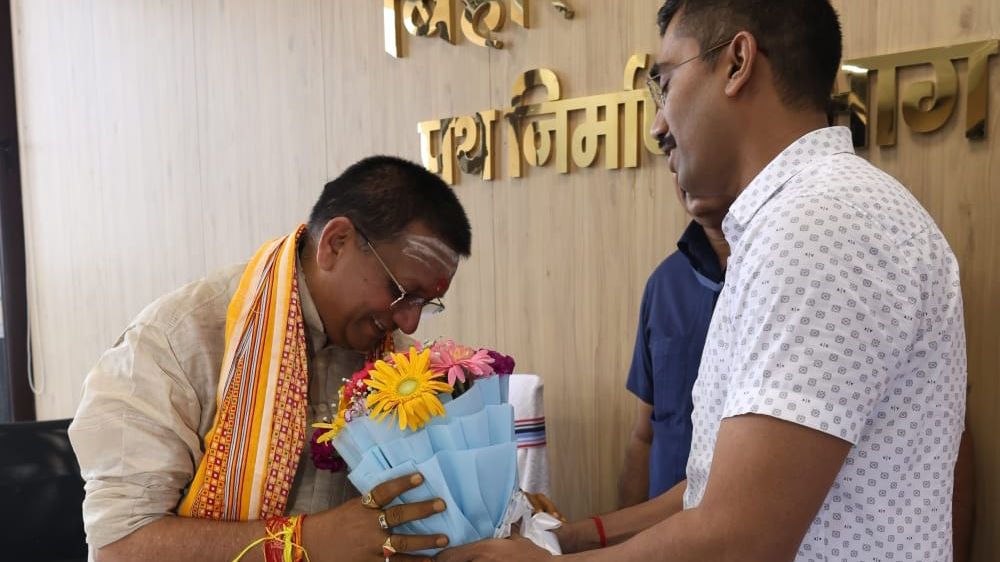 Bihar PWD Minister News: पदभार संभालते ही एक्शन में पथ निर्माण मंत्री शैलेंद्र, महाराष्ट्र-गुजरात जैसी तकनीक से बनेंगी सड़कें