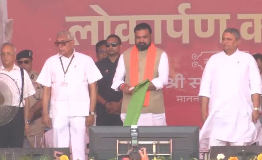 Bihar Good News: बिहार फायर टेंडर: अब 5 मिनट में पहुंचेगी आग बुझाने वाली गाड़ी, सरकार ने बढ़ाए 80 नए वाहन, पढ़िए -AI आधुनिक अग्निशमन नियंत्रण कक्ष