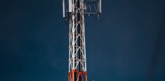 Darbhanga News: दरभंगा में Mobile Network Problem बिजली गुल होते ही गायब हो जाता है Airtel का नेटवर्क, उपभोक्ता परेशान