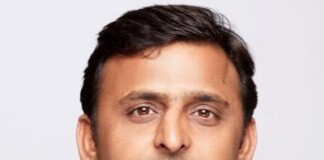 Uttar Pradesh Samajwadi Party News: सपा में अखिलेश यादव का चौंकाने वाला फैसला, 2027 चुनाव से पहले आलोक रंजन!