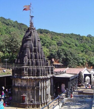 Gaya Paryatan News: गयाजी में विष्णुपद मंदिर का होगा कायाकल्प! मंत्री केदार गुप्ता ने दिए चौंकाने वाले निर्देश, क्या बदलेगी तस्वीर?