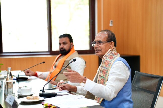 किसानों के लिए खुशखबरी! बिहार में खेती-किसानी को मिलेगी नई दिशा, शिवराज-सम्राट का बड़ा ऐलान |एकीकृत खेती मॉडल,  जीविका दीदियां और बदलेंगी ग्रामीण अर्थव्यवस्था