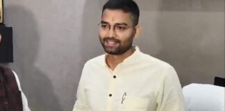 Deepak Prakash Minister News: मंत्री दीपक प्रकाश के पद पर खतरा? सुप्रीम कोर्ट का आया बिहार सरकार और चुनाव आयोग नोटिस!