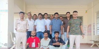 Darbhanga Liquor News: दरभंगा में बड़ा खुलासा: DTDC कूरियर गोदाम में 40 टिन कंटेनर में छिपा रखी थी लाखों की शराब, जानकर चौंक जाएंगे! पढ़िए – Madhubani कनेक्शन!