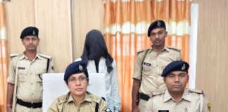 Bhagalpur Crime News: भागलपुर में बड़ी कार्रवाई: कुख्यात अपराधी चंद्रेश भारी मात्रा में हथियार और कारतूस के साथ धराया, अपराध की साज़िश बेनकाब!