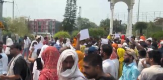 Patna Paper Leak News: पेपर लीक का ‘जिन्न’ एक बार फिर बाहर …बिहार दरोगा पेपर लीक पर फूटा छात्रों का गुस्सा, गांधी मैदान में जमकर प्रदर्शन, जानें क्या है पूरा मामला?