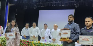 Darbhanga Bal Shram News: बाल श्रम उन्मूलन में दरभंगा की ऐतिहासिक जीत! उप श्रमायुक्त राकेश रंजन को मिला सम्मान