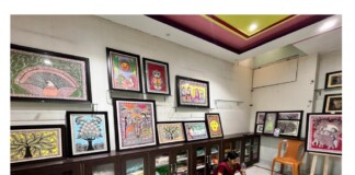 Madhubani Rojgar News: मधुबनी पेंटिंग ने बदली महिला उद्यमी की जिंदगी, मिला सम्मान और रोजगार! पढ़िए – आधुनिक आयाम वाली रहिका की प्रीति