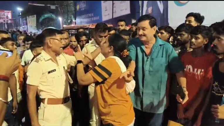 Bhagalpur News: भागलपुर में ‘नो-एंट्री’ तोड़ने पर यूपी पुलिस का रौब पड़ा भारी, जानिए फिर क्या हुआ?