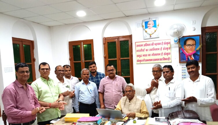 Darbhanga News: बड़ी खबर! दरभंगा संस्कृत विश्वविद्यालय ने रचा इतिहास, 89% छात्र पास, अब छात्रों को तत्काल मिलेगा ऑनलाइन नामांकन का लाभ