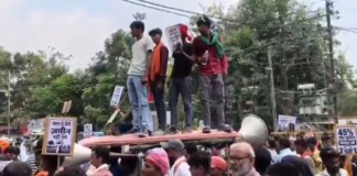 Sitamarhi News: सीतामढ़ी सैटेलाइट टाउनशिप पर विरोध…’जान दे देंगे, जमीन नहीं देंगे’, अधिग्रहण पर क्यों भड़के किसान और महिलाएं?