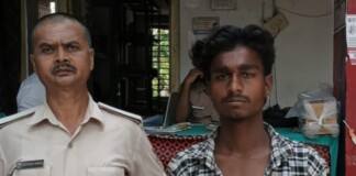 Darbhanga -Keoti Crime News: केवटी में बड़ा खुलासा: आर्म्स एक्ट का फरार बाइक सहित गिरफ्तार, पुलिस की बड़ी कार्रवाई!