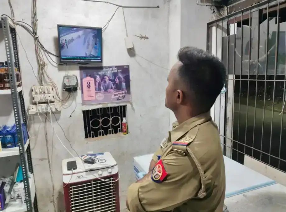 Firozabad Train News: चौंकाने वाला खुलासा: शताब्दी एक्सप्रेस पर पथराव, जब RSS प्रमुख मोहन भागवत थे ट्रेन में!
