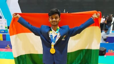 Bihar में मजदूर के बेटे ने कर दिया कमाल! योगासन चैम्पियनशिप में जीता गोल्ड मेडल, गर्व है तुम पर!