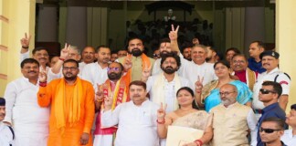 Bihar MLC News: बिहार विधान परिषद में बिना कोई विरोध! 10 सीटों पर निर्विरोध निर्वाचन, वोटिंग की नौबत नहीं… उपेंद्र कुशवाहा को जोर का झटका!