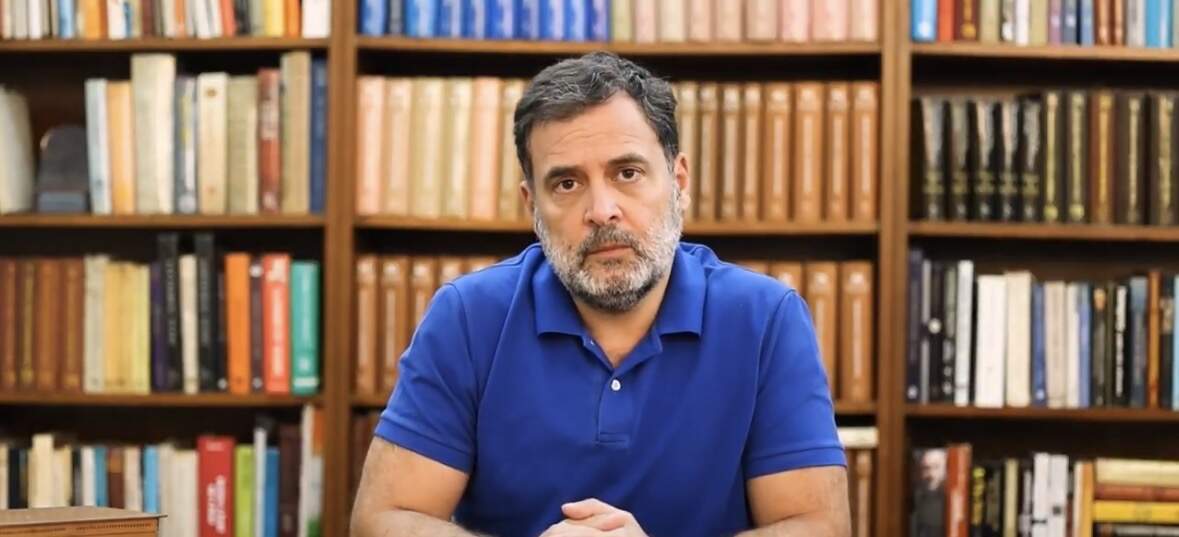 NEET की गलती, छात्र का रोना: एडमिट कार्ड में अबू धाबी परीक्षा केंद्र आवंटित कर दिया… राहुल गांधी ने NTA पर उठाए गंभीर सवाल, पूछा- बच्चों के भविष्य से खिलवाड़ क्यों? फिर ये हुआ!