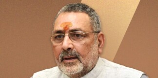 Begusarai Giriraj Singh News: गिरिराज सिंह को बड़ी राहत, कोर्ट से मिली “तीन हाथ जमीन” में जमानत