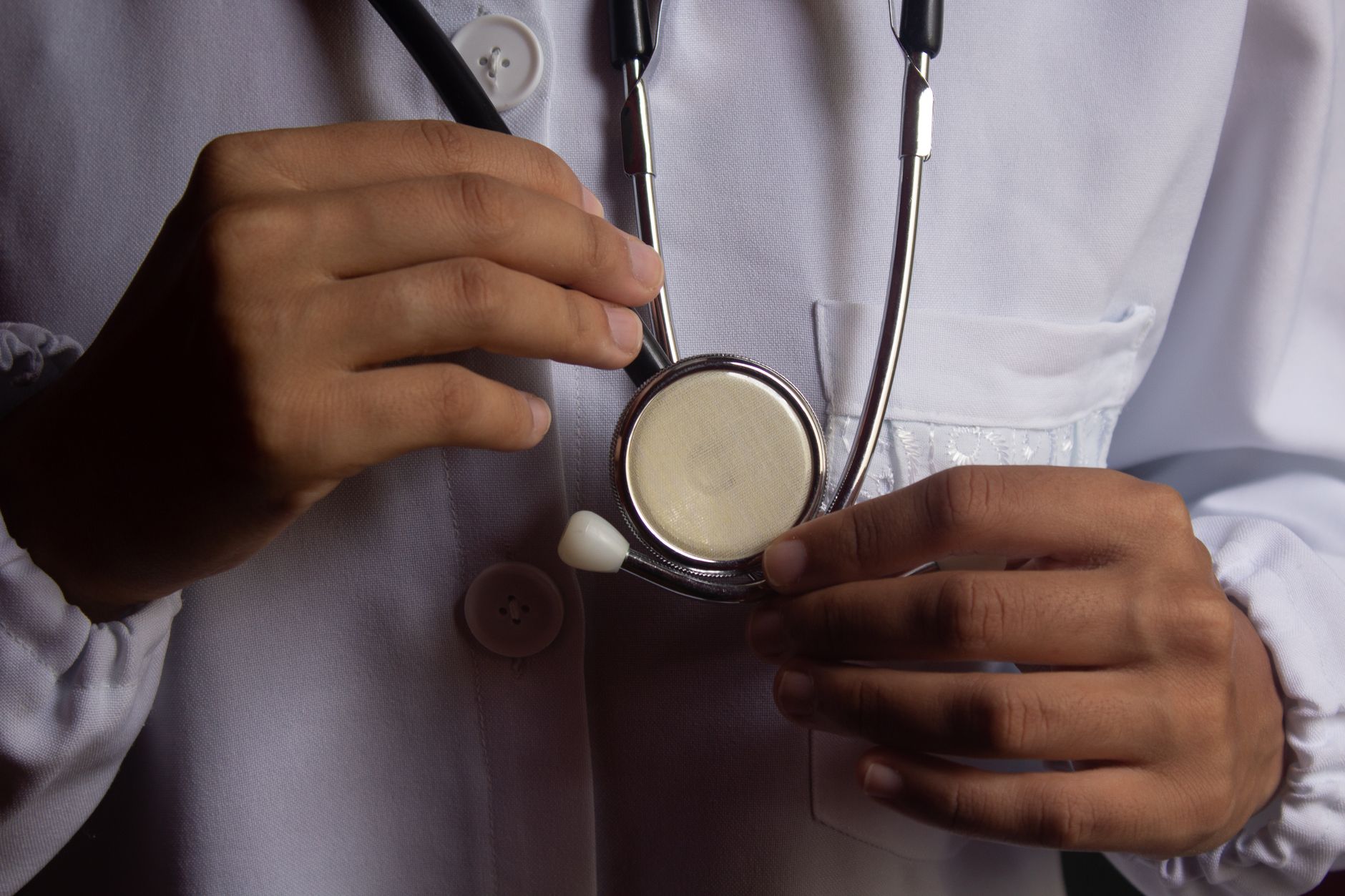 PMCH में डॉक्टरों की ‘जानलेवा’ कमी: 551 पद खाली, मरीजों की जान खतरे में!