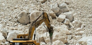 Bihar Stone Mining News: शेखपुरा, गया, रोहतास, औरंगाबाद, कैमूर और बांका में पत्थर खनन फिर से शुरू, क्या कम होंगी निर्माण सामग्री की कीमतें? बड़ा फैसला