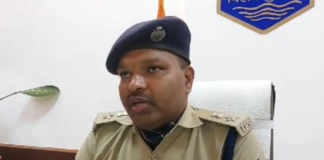 Madhubani Police News: मधुबनी में हड़कंप! SP योगेंद्र ने 8 पुलिस अधिकारियों का किया तबादला, आखिर क्या है वजह?