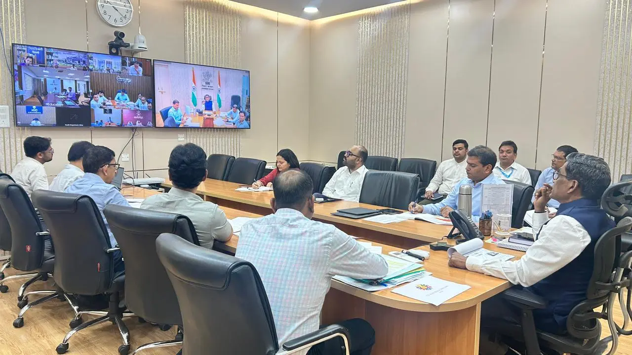बिहार में TB मुक्त अभियान की धीमी रफ्तार, मुख्य सचिव का ‘मिशन मोड’ आदेश: 14 अगस्त तक 1 करोड़ स्क्रीनिंग ऑन टारगेट! बिहार में TB मुक्त अभियान की धीमी रफ्तार, मुख्य सचिव का ‘मिशन मोड’ आदेश: 14 अगस्त तक 1 करोड़ स्क्रीनिंग ऑन टारगेट!