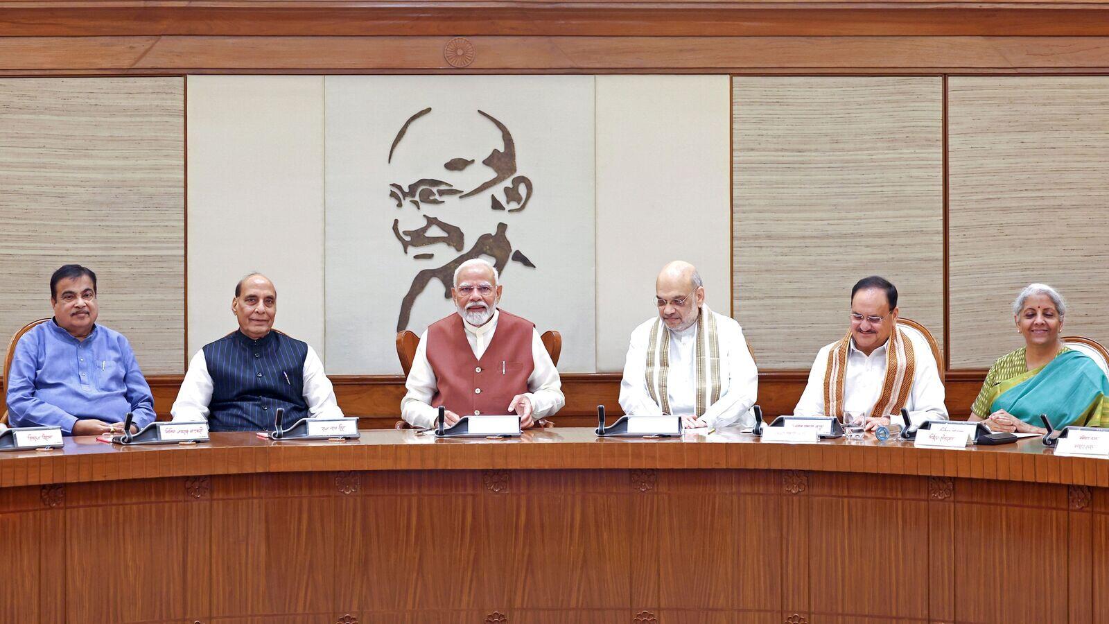 Paper Leak Law छात्रों के लिए बड़ी खुशखबरी! पेपर लीक पर मोदी सरकार का ऐतिहासिक फैसला, अब 10 साल जेल और 10 करोड़ जुर्माना | कैबिनेट की मंजूरी Paper Leak Law छात्रों के लिए बड़ी खुशखबरी! पेपर लीक पर मोदी सरकार का ऐतिहासिक फैसला, अब 10 साल जेल और 10 करोड़ जुर्माना | कैबिनेट की मंजूरी